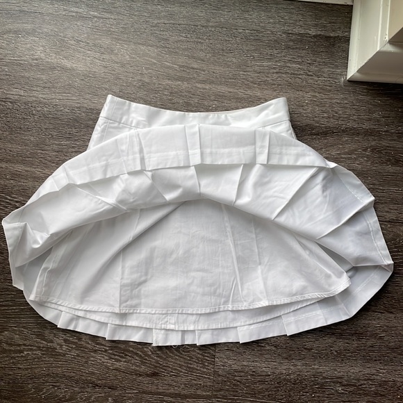Sunday Best Aritzia White Pleated Tennis Skirt Sz 0 - Picture 8 of 8